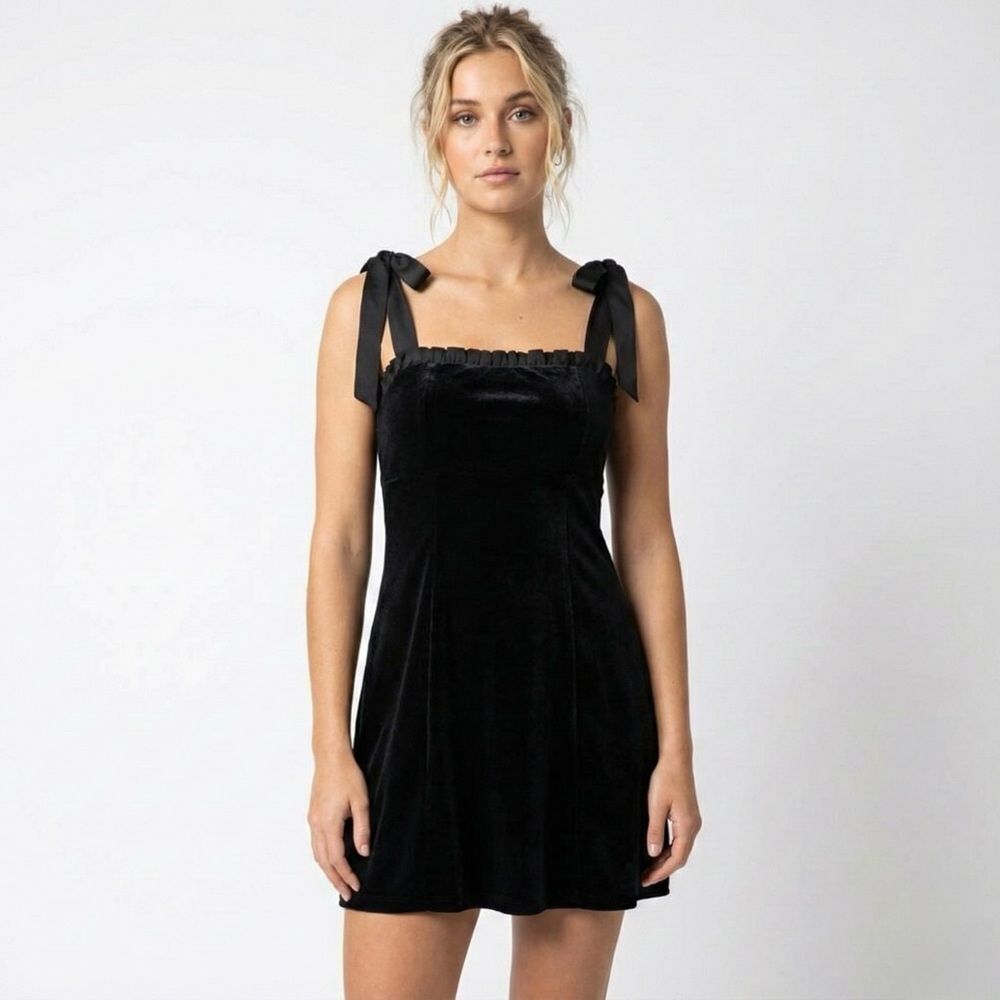NWT Danielle Bernstein Black Velvet Ruffle Mini Dress Coquette Dark Feminine